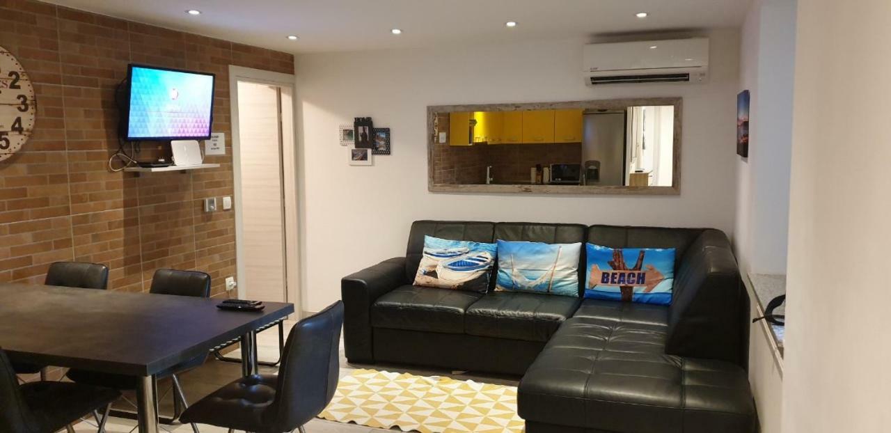 Apartman Sevilya コストレナ エクステリア 写真